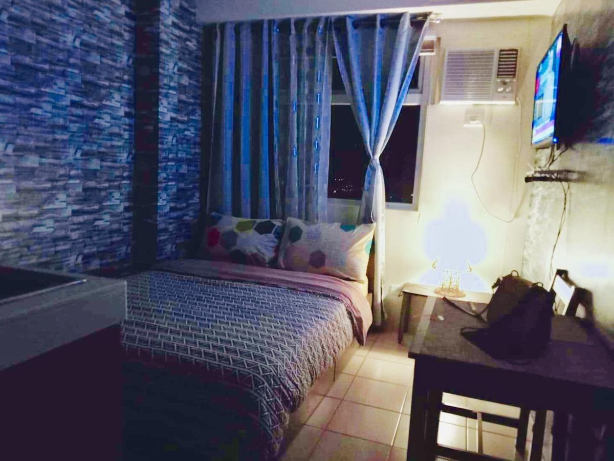Appartamento Booker Com In Mandaluyong Manila Esterno foto