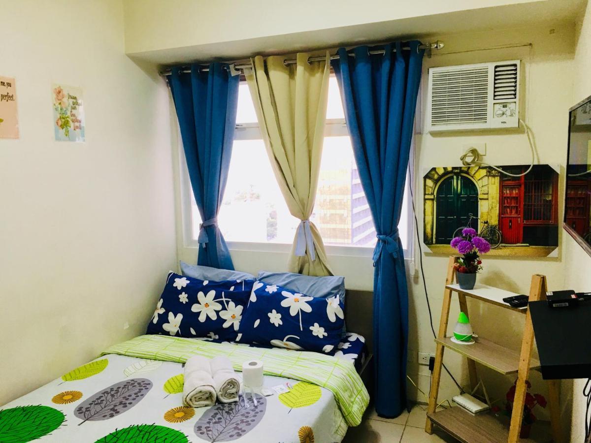 Appartamento Booker Com In Mandaluyong Manila Esterno foto