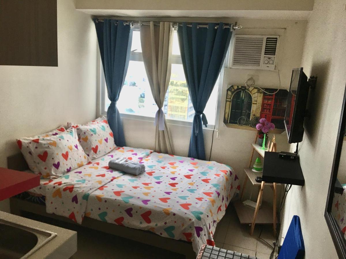 Appartamento Booker Com In Mandaluyong Manila Esterno foto